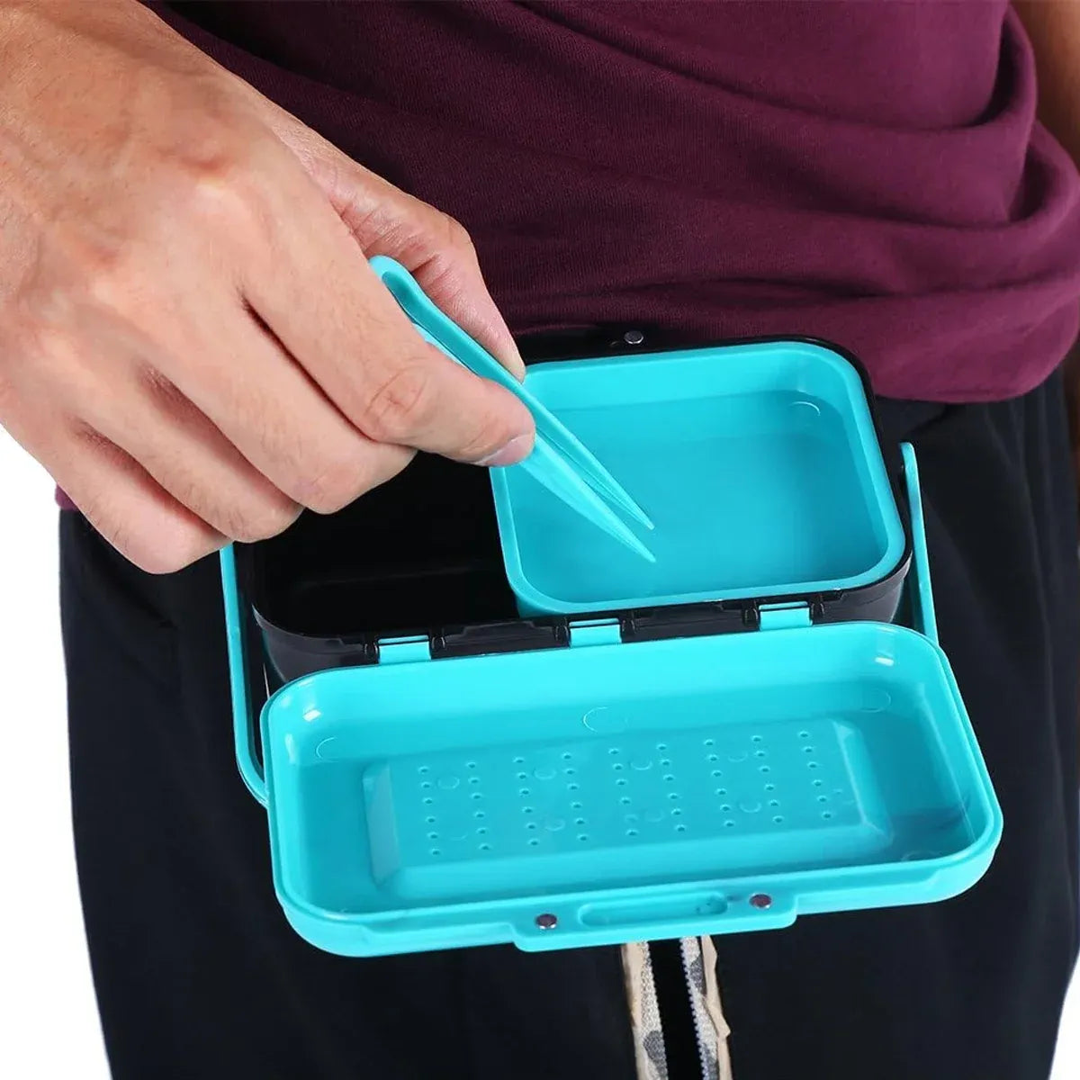 Handle Waist Hanging Live Bait Box Earthworm Clip Fishing Tackle Accessory Case