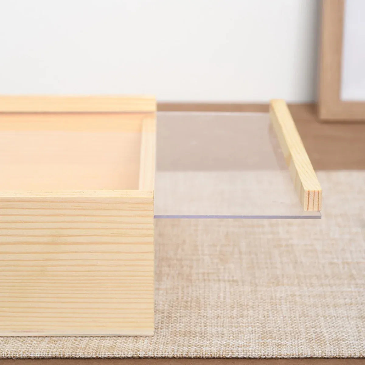 Solid Wood Storage Box with Acrylic Sliding Lid Pull Out Gift Packaging Case - 16x11x5cm