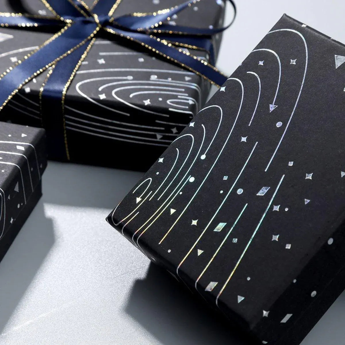 20x Holographic Silver Foil Jewelry Box for Earrings Bracelets Rings Packing Box - 7*7*3cm（Box）
