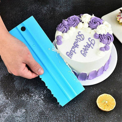 4PCS Cake Decorating Scraper Set Icing Smoother and Frosting Comb Tools - White