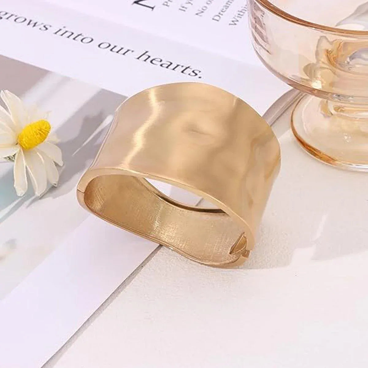 Wide Edge Exaggerated Bangle Fashion Bracelet Vintage Style Premium Jewellery
