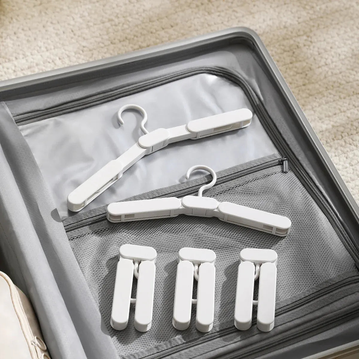 5PCS Portable Foldable Hangers Durable Plastic for Closet Laundry Space Saving - No clothes clip