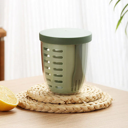 Portable Drainable Fruit Cup Plastic Sealed Cup for Snacks and Travel Use - Green