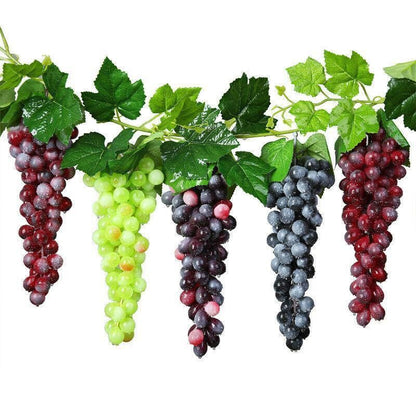 10Pcs Lifelike Artificial Grapes Decorative Fake Fruit for Weddings & Decor - Green