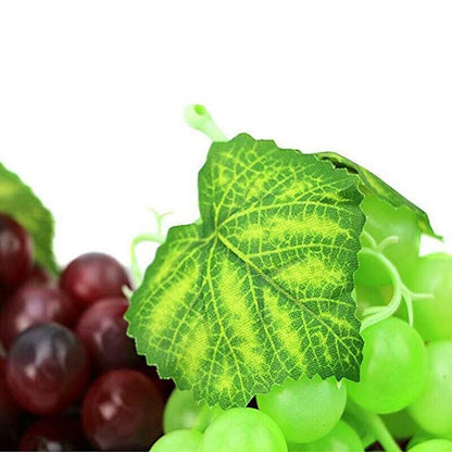 10Pcs Lifelike Artificial Grapes Decorative Fake Fruit for Weddings & Decor - Green