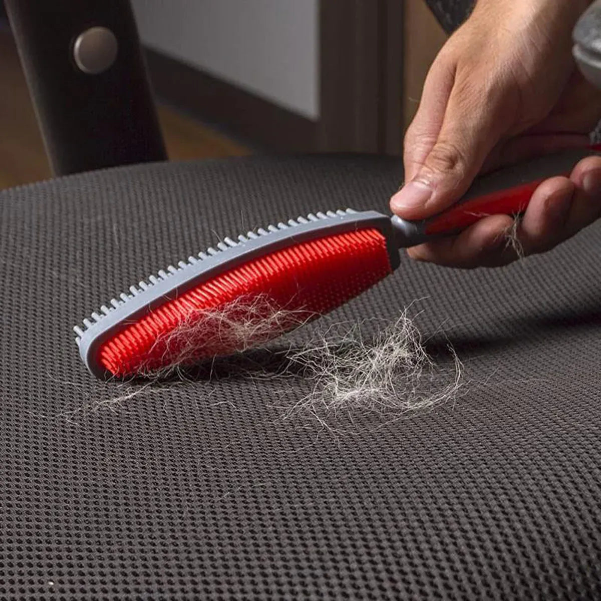 Pet Hair Removal Brush Multi-functional Cleaning Brush For Dog Cat Dust Removal - Red