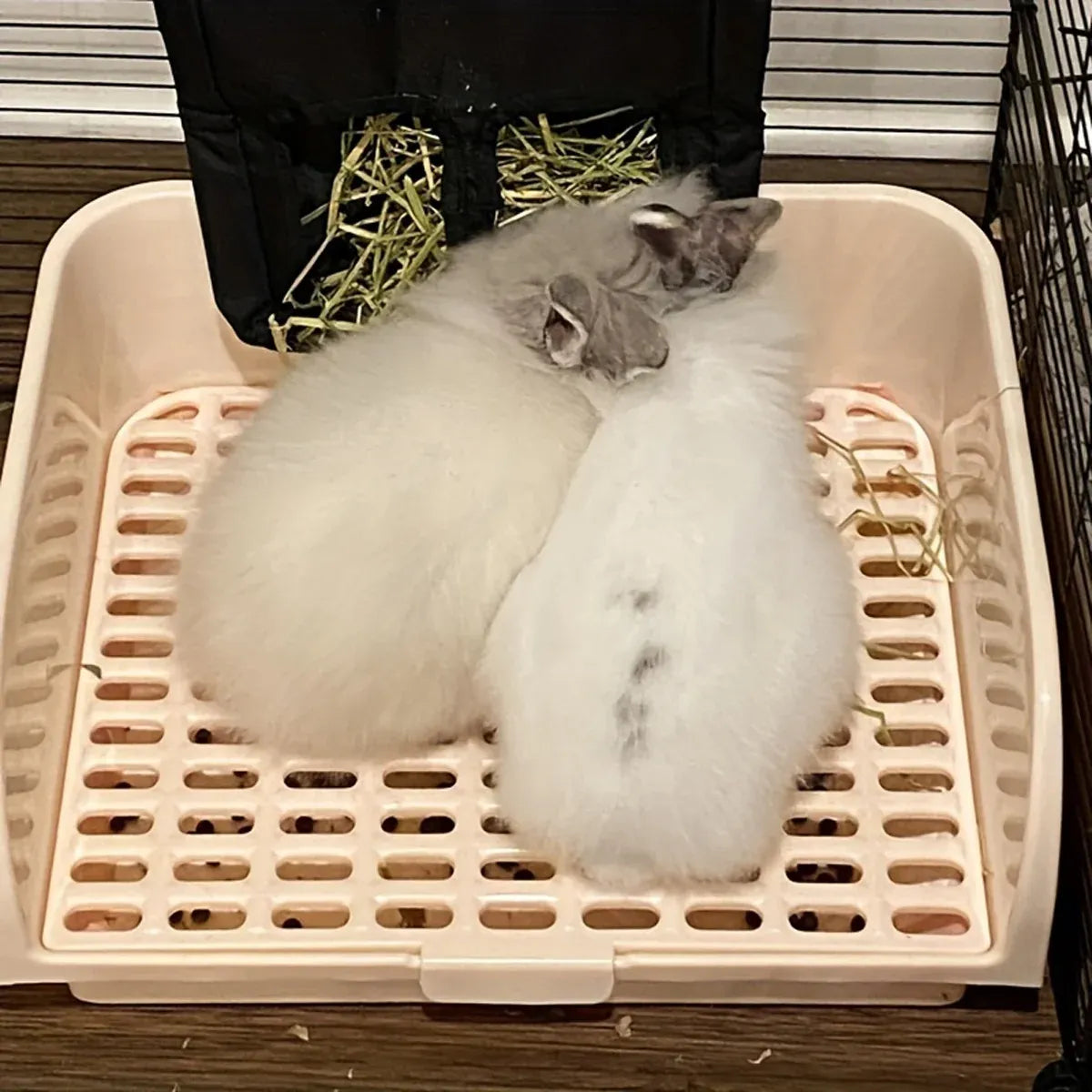 Large Rabbit Litter Box Drawer Corner Toilet for Chinchillas Hamsters Small Pets - Pink