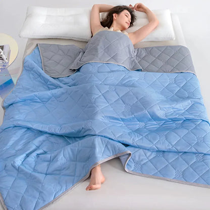 Cooling Summer Quilt 180 x 200cm Ice Silk Solid Colour Lightweight Comforter - Grey